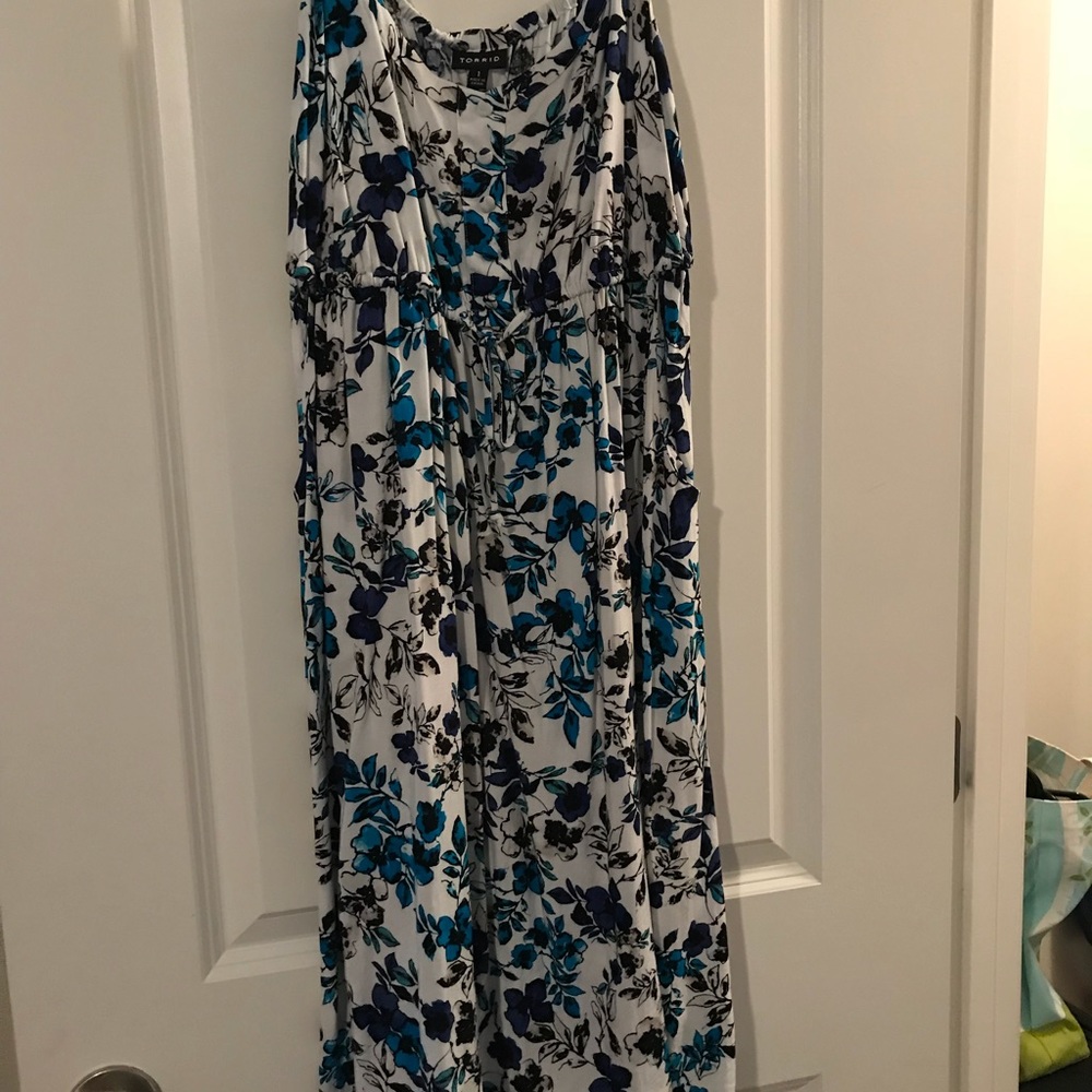 Torrid floral dress